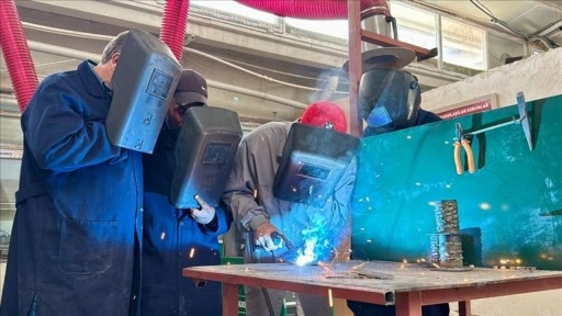 Kaynak&ccedil;ılığı &ouml;ğrenen y&uuml;k&uuml;ml&uuml;ler meslek sahibi oldu