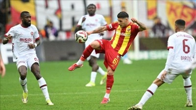 Kayserispor, Fatih Karag&uuml;mr&uuml;k'&uuml; mağlup etti