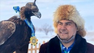 Kazakistan’da üç bin yıllık kartalla avcılık geleneği spor dalı olarak geliştiriliyor