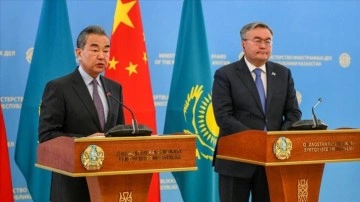 Kazakistan ve Çin, Trans Hazar Koridoru'nun potansiyelini artırma konusunu ele aldı