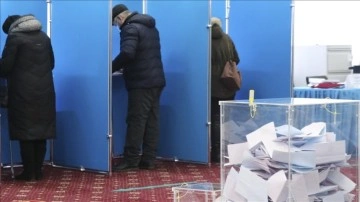 Kazakistan yarın anayasa reformu için referanduma gidecek