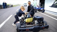 Kenan Sofuoğlu, 2 yaşında motosiklet kullanan oğlu Zayn&#039;ın Formula 1 yarışçısı olmasını istiyor