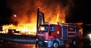 Kereste fabrikası cayır cayır yandı