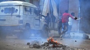 Keşmir'de kalabalığa ateş açıldı: 8 ölü, 100'den fazla yaralı