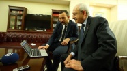 Kılıçdaroğlu, &#39;Yılın Fotoğrafları&#39; oylamasına katıldı