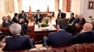 Kılıçdaroğlu sendika temsilcilerini kabul etti