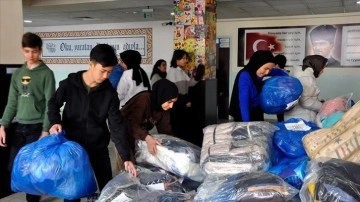 Kırgızistan'daki Türk okulları deprem bölgeleri için seferber oldu