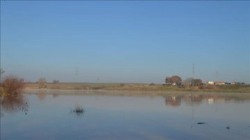 Kırklareli'nde dolan göletin fazla sularının kontrolsüz tahliye olacağı uyarısı