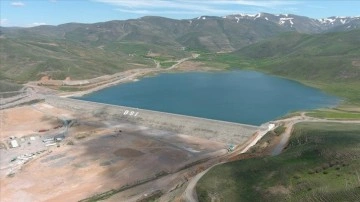 Kırklartepe Barajı binlerce dekar araziyi suyla buluşturmaya hazırlanıyor