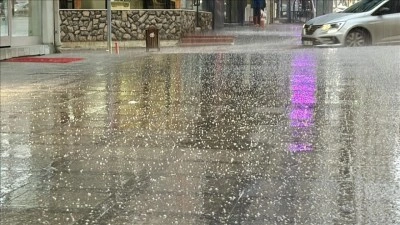 Kırşehir'de sağanak ve dolu etkili oldu