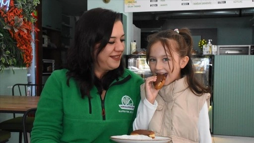 Kızı için mutfağa giren anne açtığı restoran ve markette glütensiz lezzetler tattırıyor