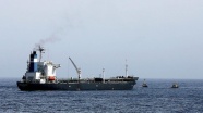 Kızıldeniz'de petrol tankerine roketli saldırı