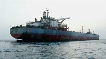 Kızıldeniz'de tehlike oluşturan tankerdeki petrolün tahliyesi tamamlandı