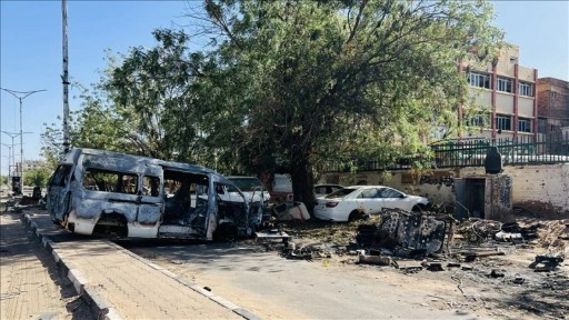 Kızılhaç, Sudan'daki saldırıların tıbbi tesislerin yüzde 70'ini işlevsizleştirdiğini bildi