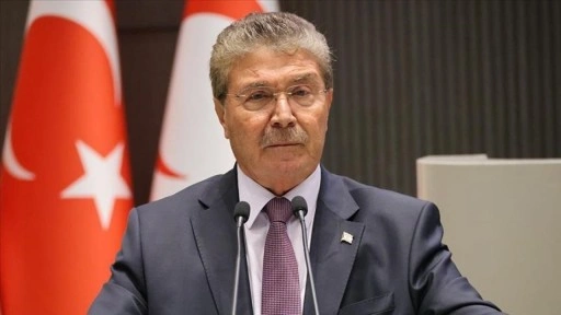 KKTC Başbakanı &Uuml;stel'den Cumhurbaşkanı Erdoğan'ın Kıbrıs'a ilişkin a&ccedil;ıklamasına deste