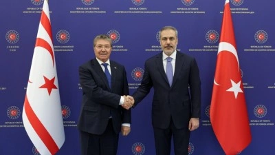 KKTC Başbakanı &Uuml;stel'den Dışişleri Bakanı Fidan'a teşekk&uuml;r