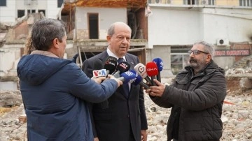 KKTC Cumhurbaşkanı Tatar, Adıyaman'daki İsias Otel'in enkaz alanında konuştu: Acımız büyük