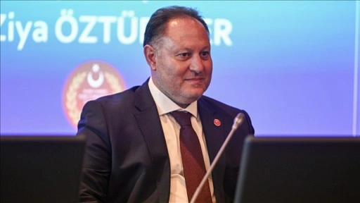 KKTC Cumhuriyet Meclisi Başkanı Öztürkler, Türk devletlerinden gençlerle Ankara'da buluştu