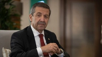 KKTC Dışişleri Bakanı Ertuğruloğlu, BM'nin Kıbrıs'ta tarafsızlığını yitirdiğini belirtti