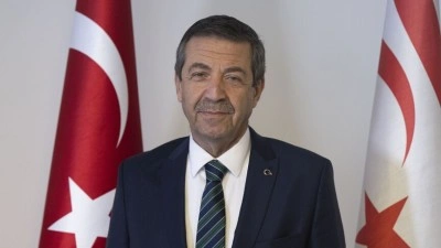KKTC Dışişleri Bakanı Ertuğruloğlu: G&uuml;venlik a&ccedil;ısından T&uuml;rkiye'nin Ada'daki varlığı kırmız
