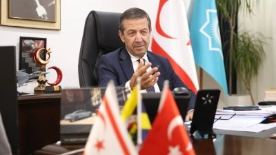 KKTC Dışişleri Bakanı Ertuğruloğlu: T&uuml;rkiye'nin Kıbrıs'a m&uuml;dahale hakkından vazge&ccedil;meyiz