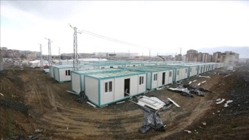 Kocaeli Büyükşehir Belediyesi Hatay'da konteyner kent inşa çalışmalarını sürdürüyor