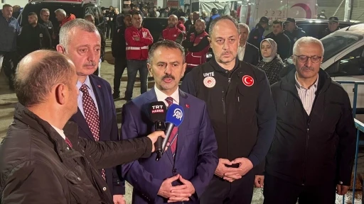 Kocaeli Valisi Aktaş: Çöken apartman ve tahliye edilen binalardaki çalışmalar tamamlanma noktasına geldi