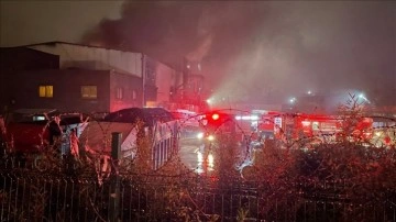 Kocaeli’de bir fabrikada çıkan yangın söndürüldü