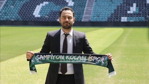 Kocaelispor, teknik direktör Selçuk İnan ile sözleşme imzaladı
