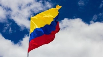 Kolombiya hükümeti, FARC fraksiyonu Estado Mayor Central ile ateşkesi askıya aldı