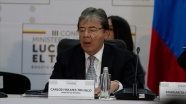 Kolombiya Savunma Bakanı Trujillo Kovid-19 nedeniyle hayatını kaybetti