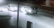 Konya'da feci kaza... İki aracın kafa kafaya çarpıştığı anlar kameraya böyle yansıdı