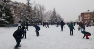 Konya&#039;nın 5 ilçesinde eğitime kar tatili | Konya&#039;da 7 Ocak okullar tatil mi?