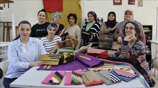 Kooperatifleşen köy kadınları emeklerini üretime dönüştürdü