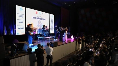 Kosova'da "Dostluk ve Barışın Ritmi: Barış Man&ccedil;o'nun İzinde Gen&ccedil; Sesler" konseri