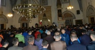 Kosova&#039;da ilk teravih namazı coşkusu