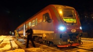 Kosova ile Sırbistan arasında tren gerginliği