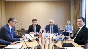 Kosova ve Sırbistan'ın liderleri, Brüksel'de bir araya gelecek