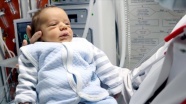Kovid-19&#039;dan yattığı hastanede ikinci bebeğini dünyaya getirdi