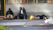 Kovid-19 salgınının merkezi New York'ta evsizler hala sokaklarda