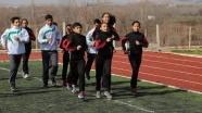 Köy çocuklarının atletizm başarısı
