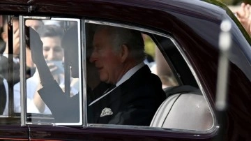 Kral 3. Charles İngiliz Parlamentosunda ilk konuşmasını yaptı