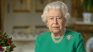 Kraliçe 2. Elizabeth İngiliz halkına &#039;kararlılık&#039; mesajı verdi