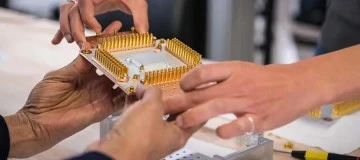 Kuantum Bilgisayarları ve Finansal Risk Y&ouml;netimi: Yatırım Stratejilerinde Devrim