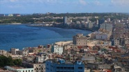 Küba Kovid-19 önlemleri kapsamında sınırlarını kapatıyor
