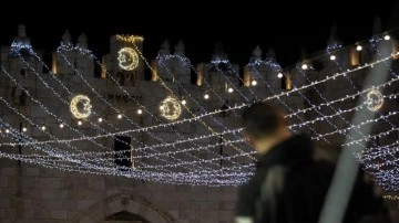 Kudüs’ün Eski Şehir bölgesi ramazan ayı için süslendi