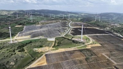 K&uuml;resel enerji yatırımlarının yıl sonunda 3,4 trilyon dolara ulaşması bekleniyor
