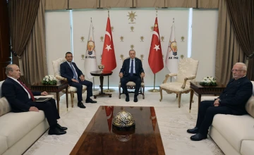 Küresel fırsat! Kapı açıldı; Cumhurbaşkanı Erdoğan CHP lideri Özel’le görüştü -Mehmet Yıldırım yazdı-