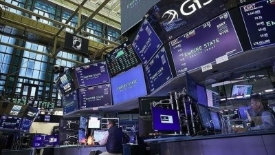 K&uuml;resel piyasalar, haftaya jeopolitik gerilimlerin hafiflemesiyle pozitif başladı