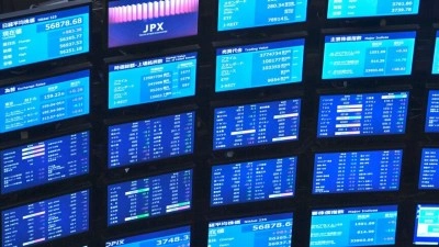 K&uuml;resel piyasalarda Fed'e ilişkin belirsizlikler ve jeopolitik gerilimlerden kaynaklı satış bas